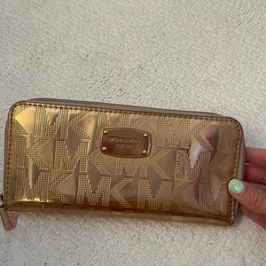 Rose Gold Michael Kors Wallet